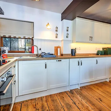 Tatil Evi Finest Retreats - Ukulele Whitby