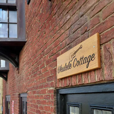 Feriehus Finest Retreats - Ukulele Whitby